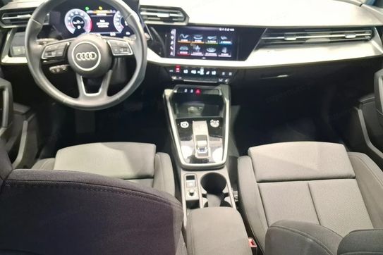 Audi A3 35 TFSI mHEV S tronic