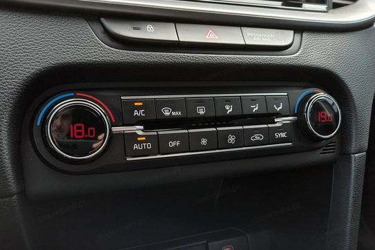 Kia XCeed 1.5 T-GDI M