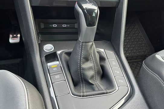 Volkswagen Tiguan 1.5 TSI EVO R-Line DSG