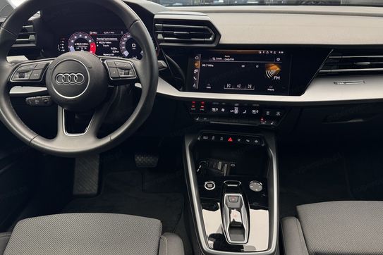 Audi A3 30 TFSI Advanced