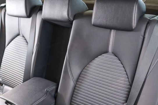 Toyota Camry 2.5 Hybrid Prestige Cvt