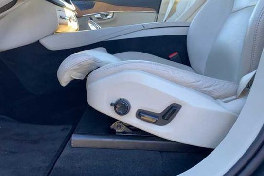 Volvo XC90 B5 D AWD Inscription 7os aut