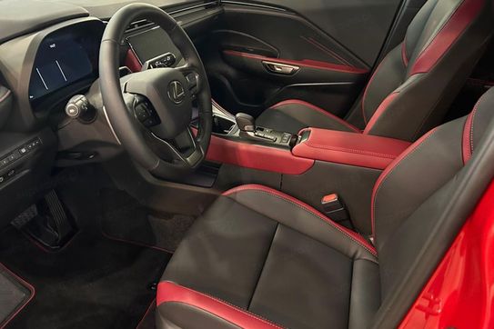 Lexus LBX Vibrant Edition 1.5 Hybrid