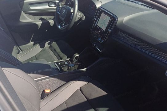 Volvo XC40 B3 Plus Dark aut