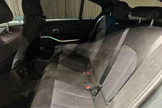 BMW Seria 3 320d xDrive mHEV M Sport sport-aut