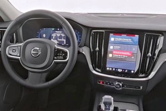 Volvo V60 B4 B Plus Dark aut