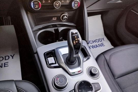 Alfa Romeo Stelvio Turbo Sprint Q4