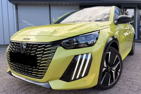 Peugeot 208 GT eDCS 1.2 mHEV