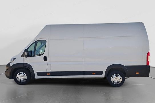 Peugeot Boxer 435 BlueHDi L4H3 Premium
