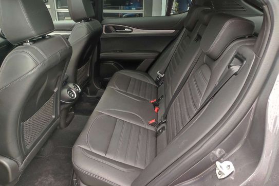 Alfa Romeo Stelvio 2.0 Turbo Veloce Q4