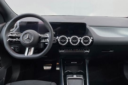 Mercedes GLA 200 AMG Line