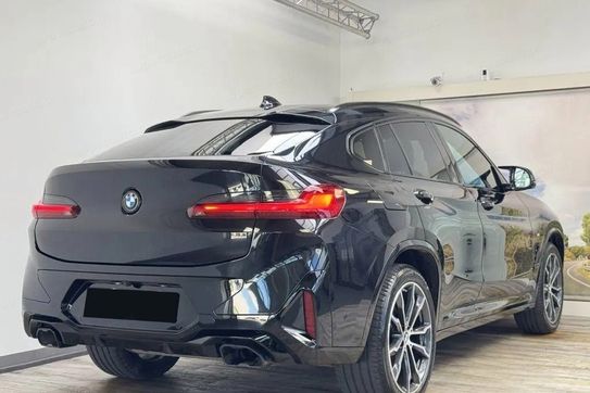 BMW X4 M40d