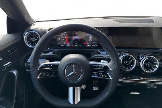 Mercedes CLA 200 AMG Line Shooting Brake