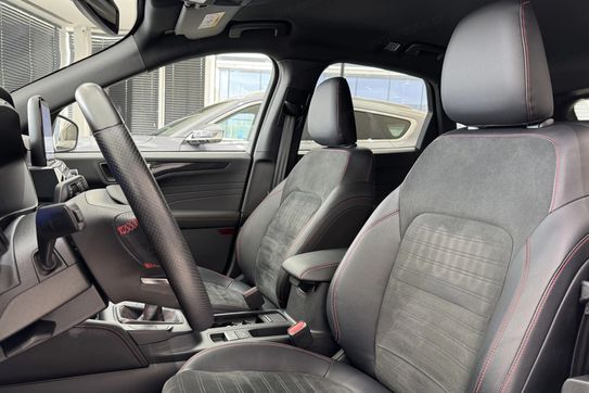 Ford Kuga 1.5 EcoBoost FWD ST-Line X