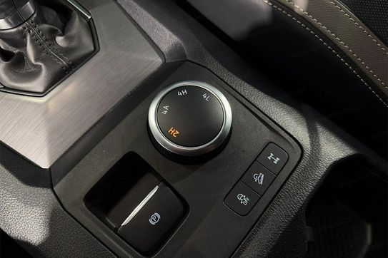 Volkswagen Amarok Aventura 4Motion A10