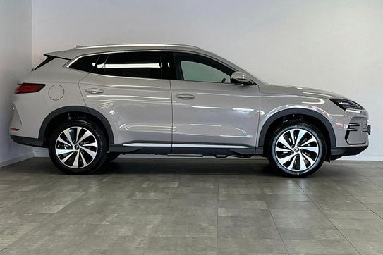 BYD Seal U DM-i  Design AWD