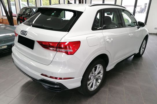 Audi Q3 35 TFSI S line