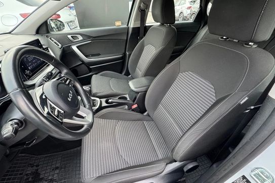 Kia Ceed 1.5 T-GDI M