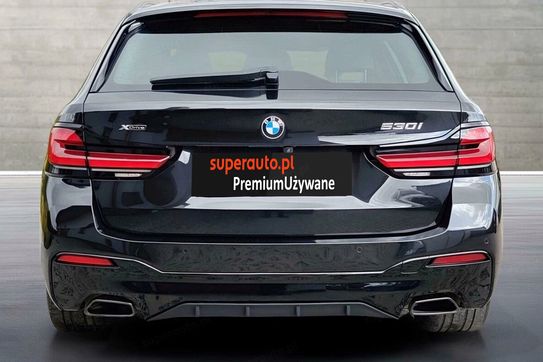 BMW Seria 5 Touring 530i xDrive M Sport