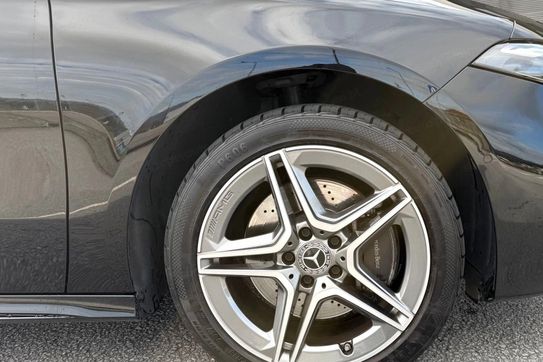 Mercedes Klasa A 250 e z EQ  AMG Line