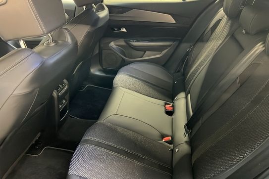 Peugeot 408 GT 1.2 mHEV e-DCS6