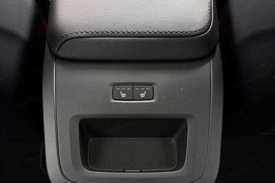 Volvo XC60 T6 Plug-In Hybrid AWD Plus Dark