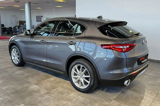 Alfa Romeo Stelvio Turbo Executive Q4