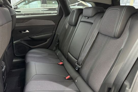 Peugeot 308 1.5 BlueHDi Allure S&S EAT8