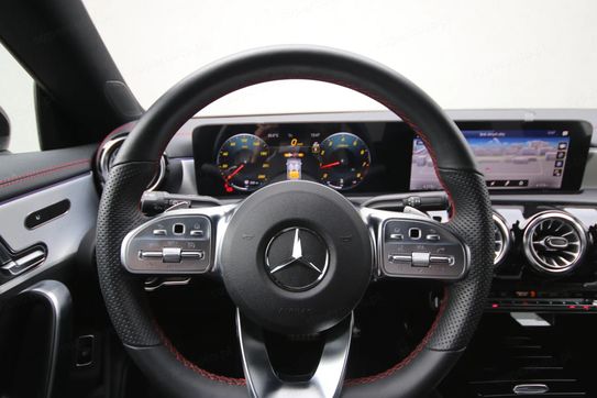 Mercedes CLA 200  AMG Line 7G-DCT