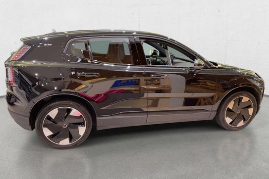 Volvo EX30 Single Motor Long Range Ultra