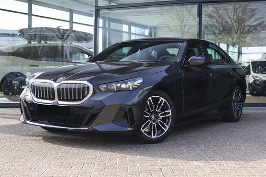 BMW Seria 5 530e M Sport