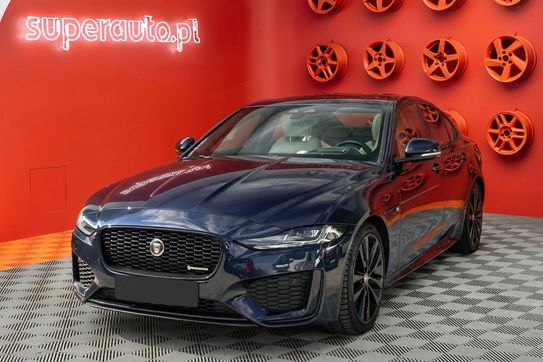Jaguar XE 2.0 P250 R-Dynamic HSE aut
