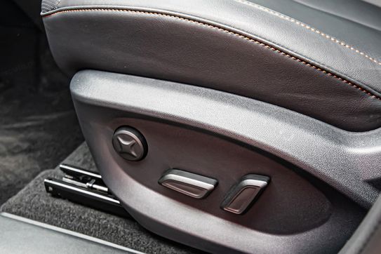 MG HS 1.5T HEV+ Exclusive aut