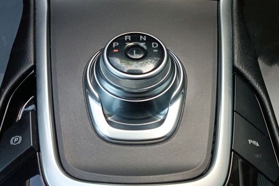 Ford S-MAX Hybrid Titanium CVT