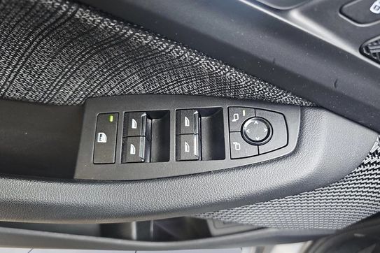 BMW Seria 2 218i aut