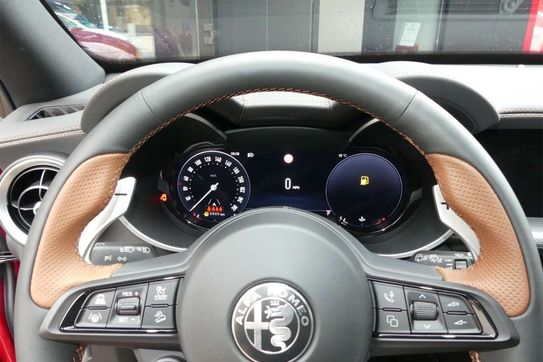 Alfa Romeo Stelvio 2.0 Turbo Intensa Q4