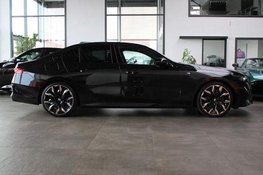 BMW Seria 5 520d xDrive M Sport