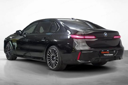 BMW Seria 7 740d xDrive M Sport