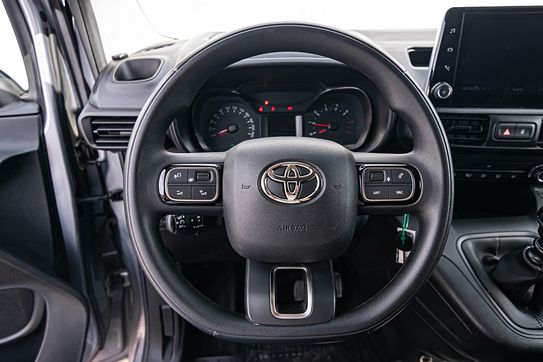 Toyota Proace City Long L2H1 Active