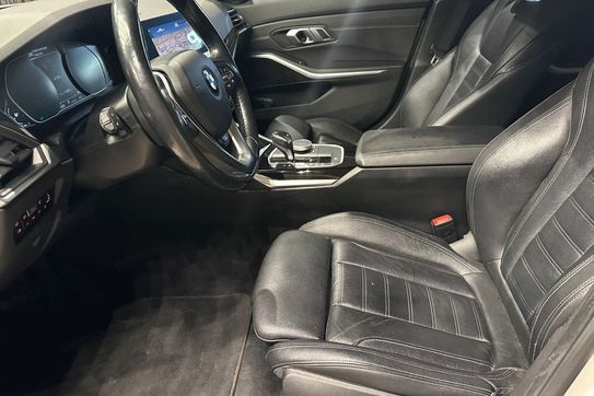 BMW Seria 3 320i GPF Sport Line aut