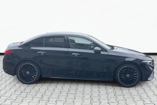 Mercedes Klasa A 220 4MATIC AMG Line