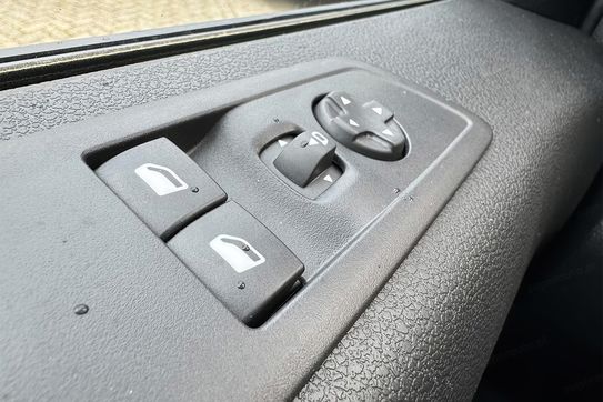 Opel Vivaro Long  2.0 CDTI 