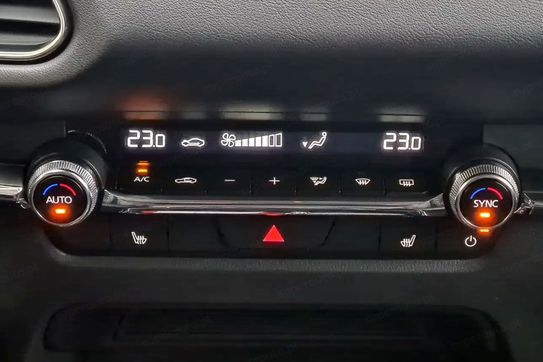 Mazda CX-30 Homura 2.0 E-SKYACTIV