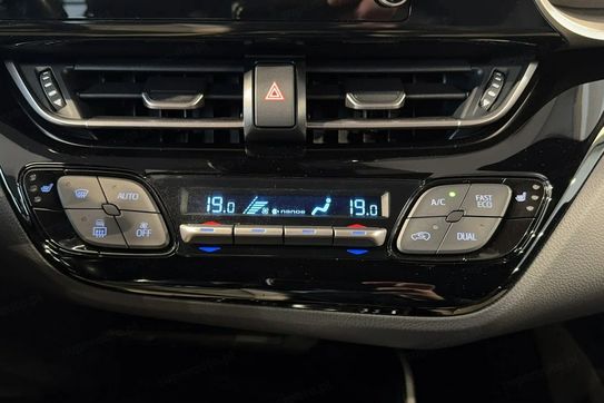 Toyota C-HR 2.0 Hybrid