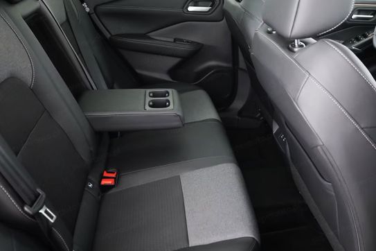 Nissan Qashqai N-Connecta 1.3 DIG-T mHEV 6MT 2WD