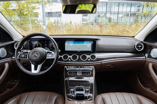 Mercedes Klasa E 220 d 9G-Tronic Exclusive