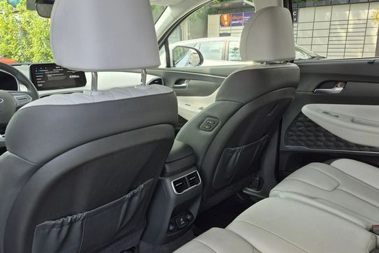 Hyundai Santa Fe T-GDI HEV Platinum 4WD