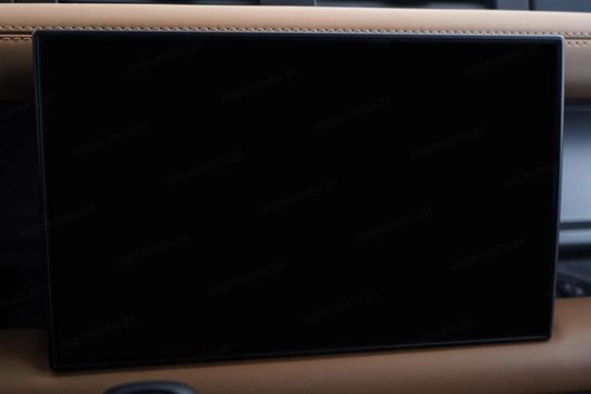 Land Rover Defender 130 3.0 D350 X-Dynamic HSE