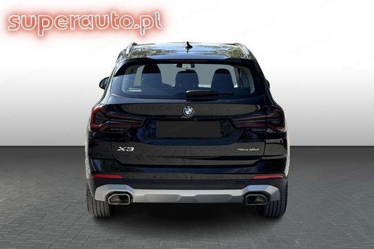 BMW X3 sDrive18d mHEV