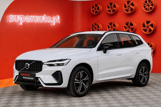 Volvo XC60 B5 B AWD R-Design